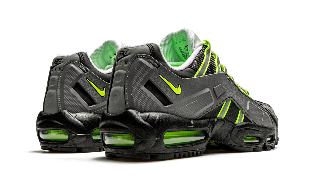 Air Max 95 NDSTRKT "Neon" CZ3591 002